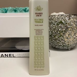 TRADER JOES TEA TREE TINGLE BODY WASH